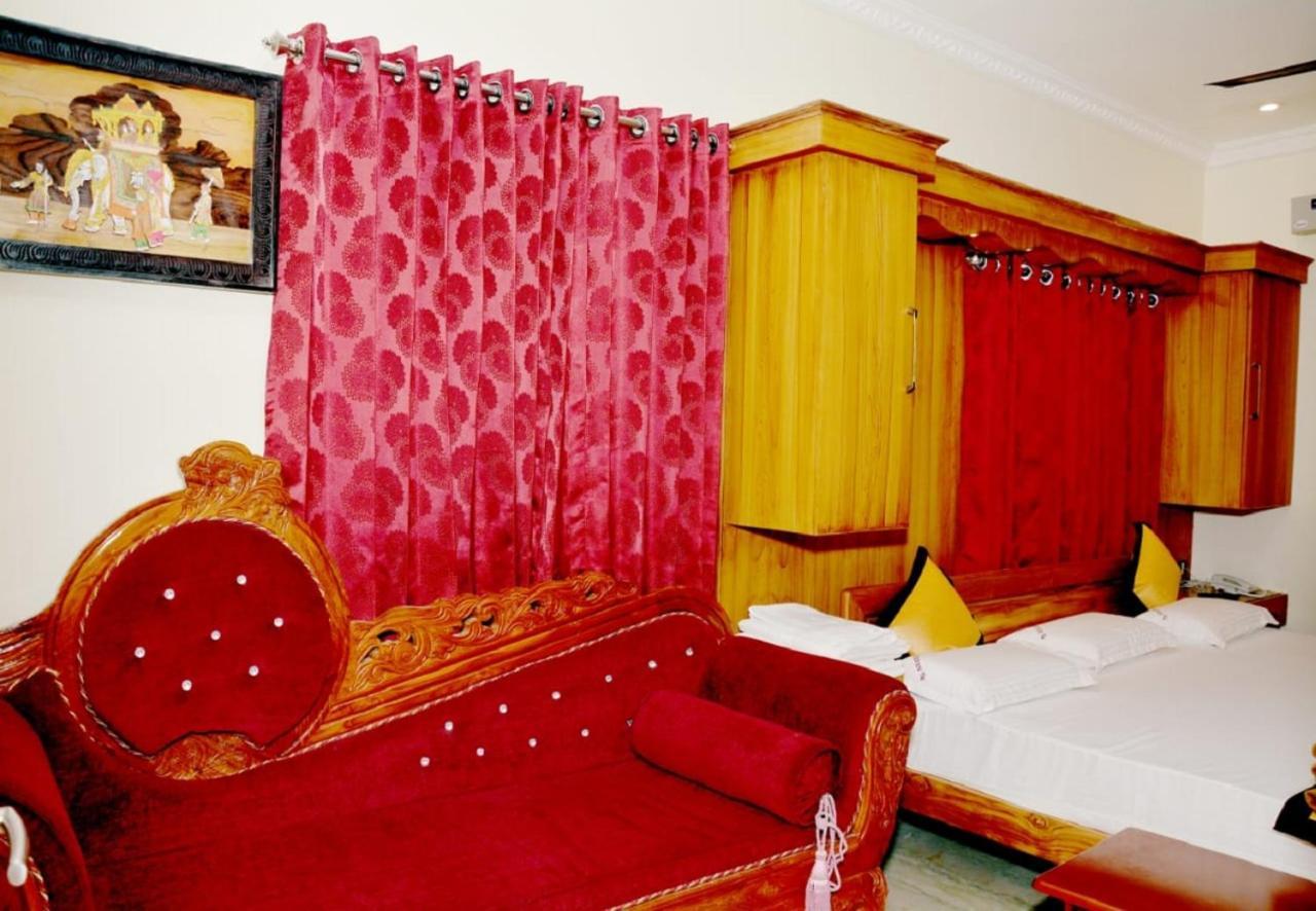Anandha Grand Lodge Tiruchchendur Exterior photo